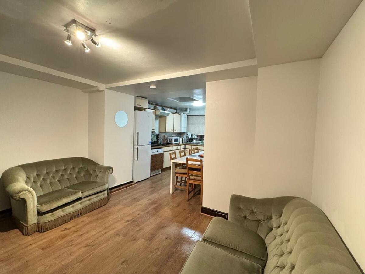 London Stockwell Station Apartment 객실 사진