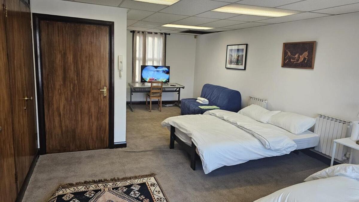 London Stockwell Station Apartment 객실 사진