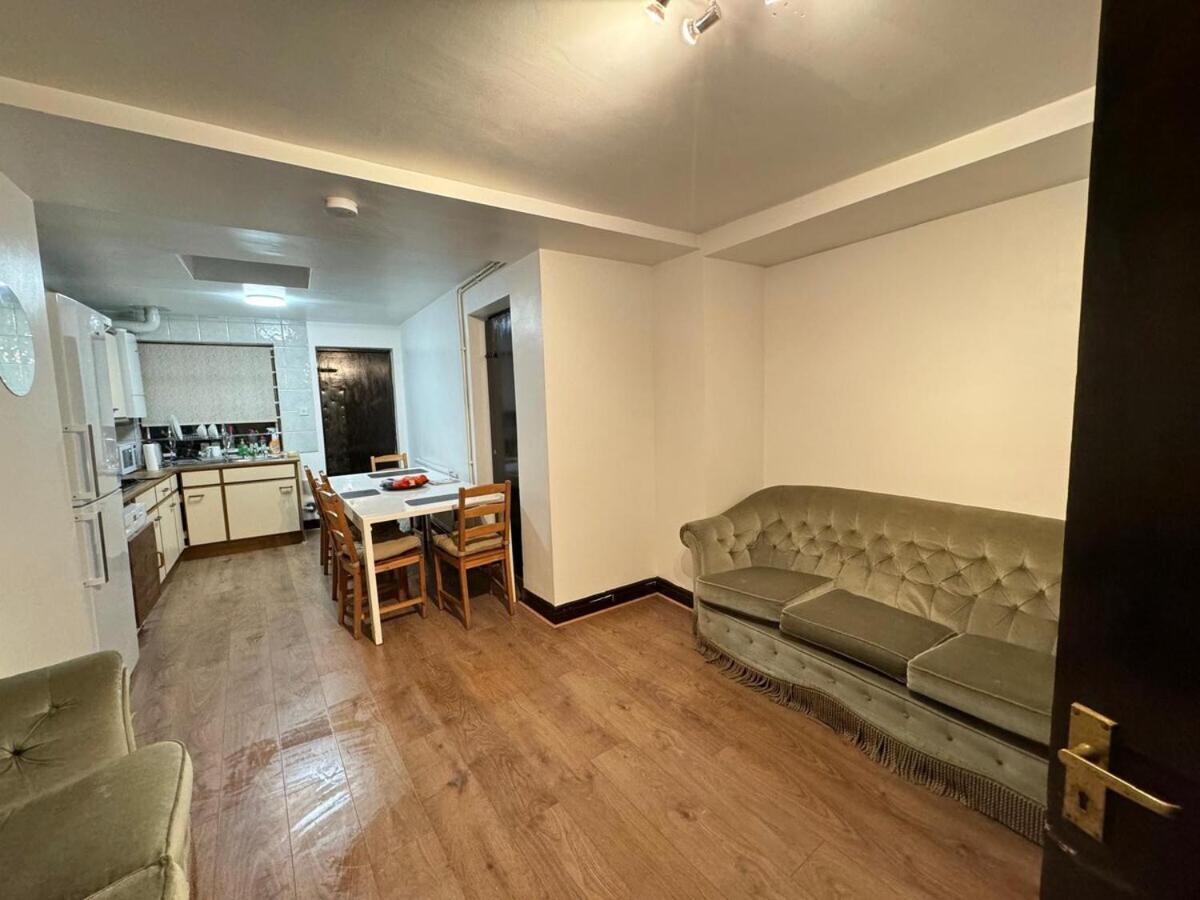 London Stockwell Station Apartment 객실 사진
